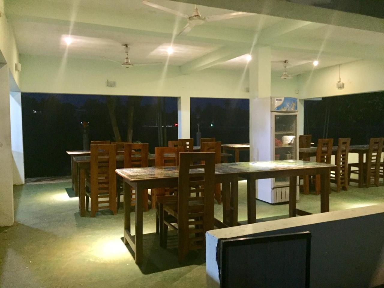 Thisara Guest House Polonnaruwa Exteriér fotografie